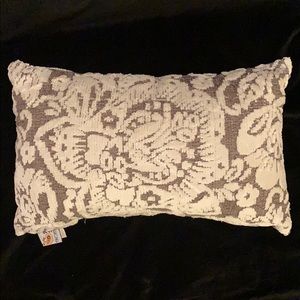 Tufted Chenille Throw Pillow